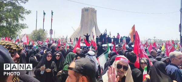 آزادی میزبان رهبر شهید