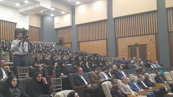  گردهمایی مدیران مدارس ناحیه ۷ در مشهد