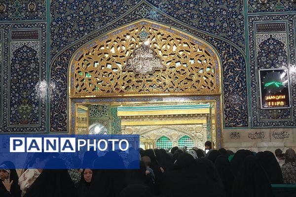 حال و هوای حرم مطهر حضرت علی بن موسی الرضا (ع) در دهه کرامت 