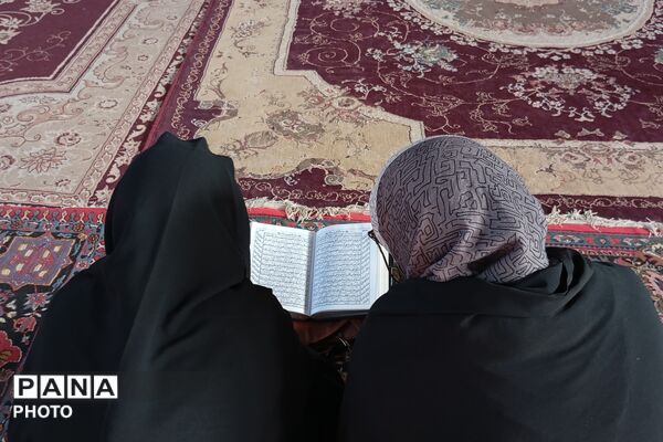 طنینِ دعای عرفه در آستانِ دوست