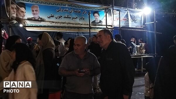 موکب شهدای روستای آهوان در نود و نهمین شب از اجتماعات مردمی 