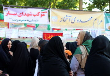 حضور باشکوه مردم در مهمانی کیلومتری غدیر