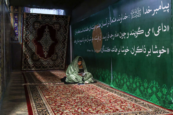 آیین معنوی اعتکاف در حرم مطهر رضوی- ۲