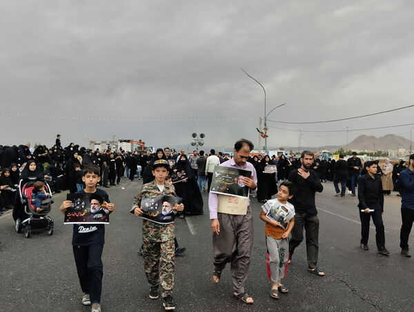 مراسم بزرگداشت شهدای خدمت با حضور نوجوانان انقلابی