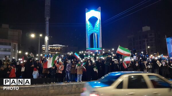 قاب هایی از حضور-۱