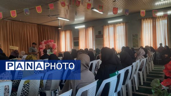 انتخابات اعضای انجمن اولیا و مربیان دبستان شهید رجبی۲ ناحیه ۶