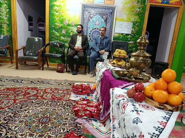 جشن یلدا در دبیرستان نمونه اندیشه 