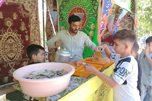 اطعام بزرگ عید غدیردر شهر بارنیشابور