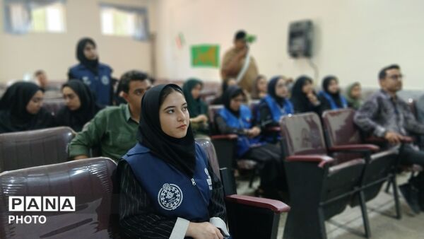 بازدید از کانون بعثت و جلسه هم اندیشی شهردار با پانای ها