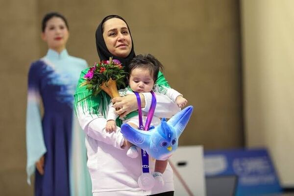 ساره جوانمردی در جمع ستاره‌های تپانچه جهان