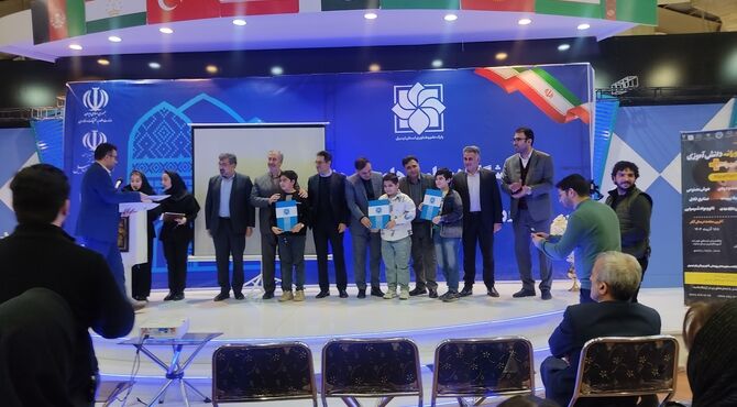 رقابت علمی بین دانش‌آموزان ایده‌پرداز و پژوهشگر اردبیلی