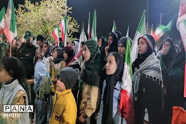 جوشش غیرت انقلابی مردم شهر بار در  اجتماعات شبانه