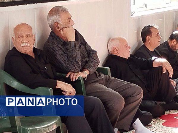 مراسم بزرگداشت سالگرد ارتحال امام خمینی (ره) و شهدای قیام ۱۵خرداد در هیئت رزمندگان کاشمر