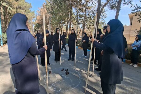 افتتاحیه کشوری جشنواره‌هاى فردا، پرسش‌مهر، کتـاب‌نوش، کارینو، هم صدا، تئاتردرسى در اردوگاه شهید محمد منتظری شهریار 