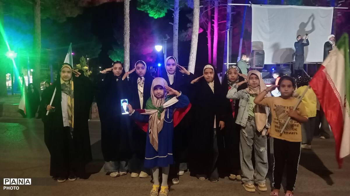 طنین همدلی در رشتخوار؛ جلوه‌ای از وحدت در نود سومین تجمعات شبانه