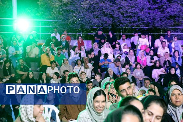 شبی متفاوت در کوهسنگی از سرودهای محمدی تا رصد ماه‌گرفتگی