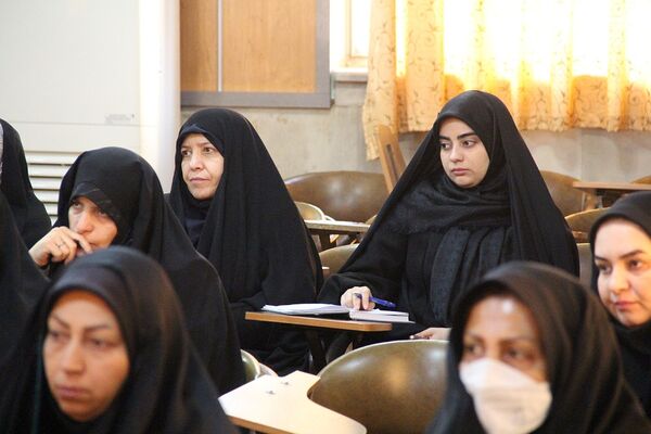 برگزاری برنامه روشنگری به مناسبت دهه بصیرت 