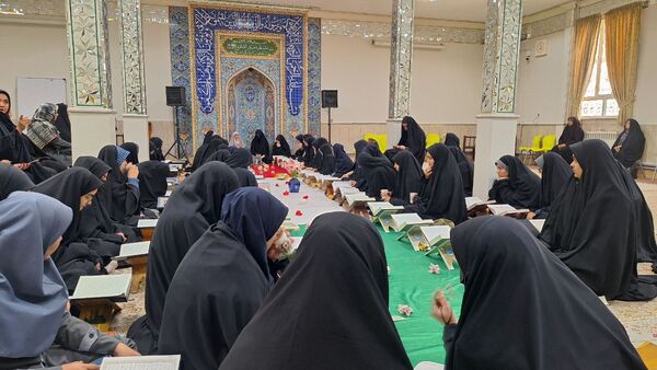 جلسه مسئولین هیئت‌های مذهبی مدارس متوسطه ناحیه ۶