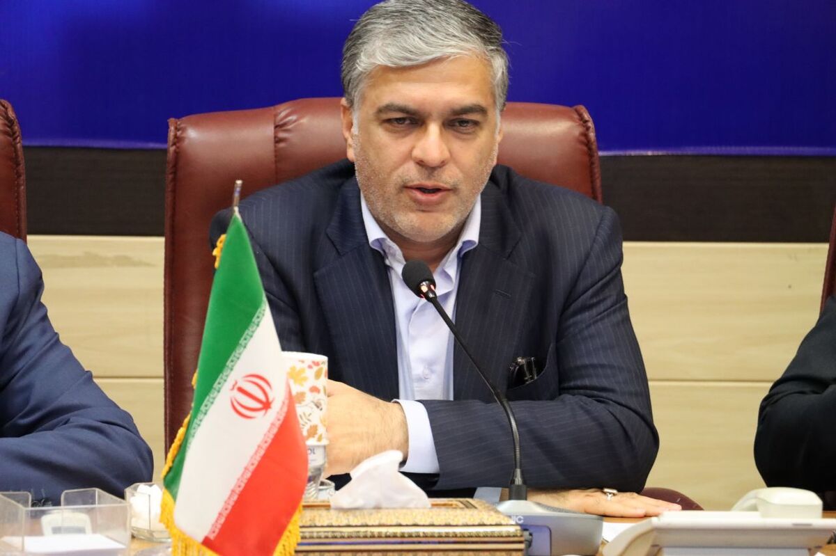 با تمام وجود قدردان نگاه و اندیشه بلند معلمان بوده و هستیم
