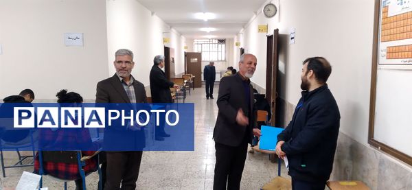 بازدید از حوزه‌های آزمون نهایی دی ماه پایه دوازدهم ناحیه ۶ مشهد