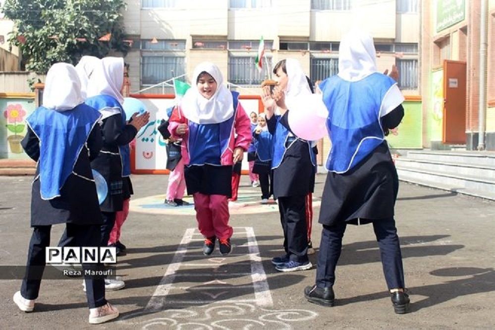 حضور در مدرسه‌ای به نام برادر شهیدم، به من آرامش می‌دهد