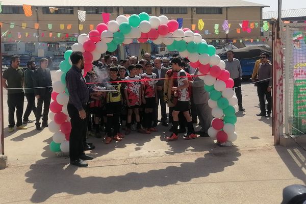 آیین افتتاح زمین‌های چمن مصنوعی آموزش و پرورش ناحیه ۳شیراز 