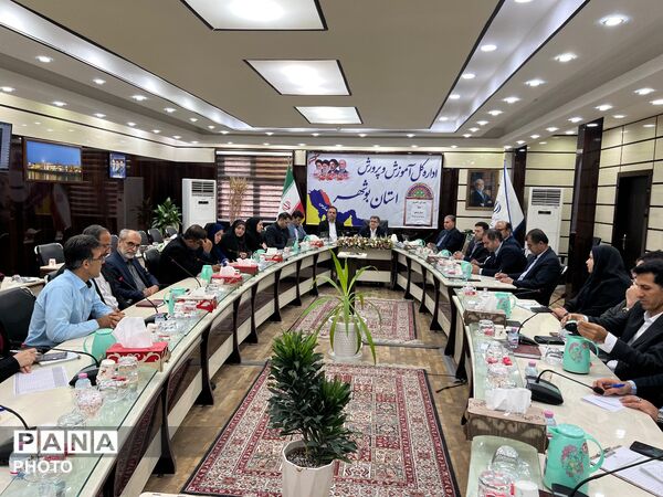 سی و ششمین جلسه ستاد راهبری نماد در بوشهر با تأکید بر بهره‌گیری از ظرفیت‌های سازمان دانش‌آموزی 