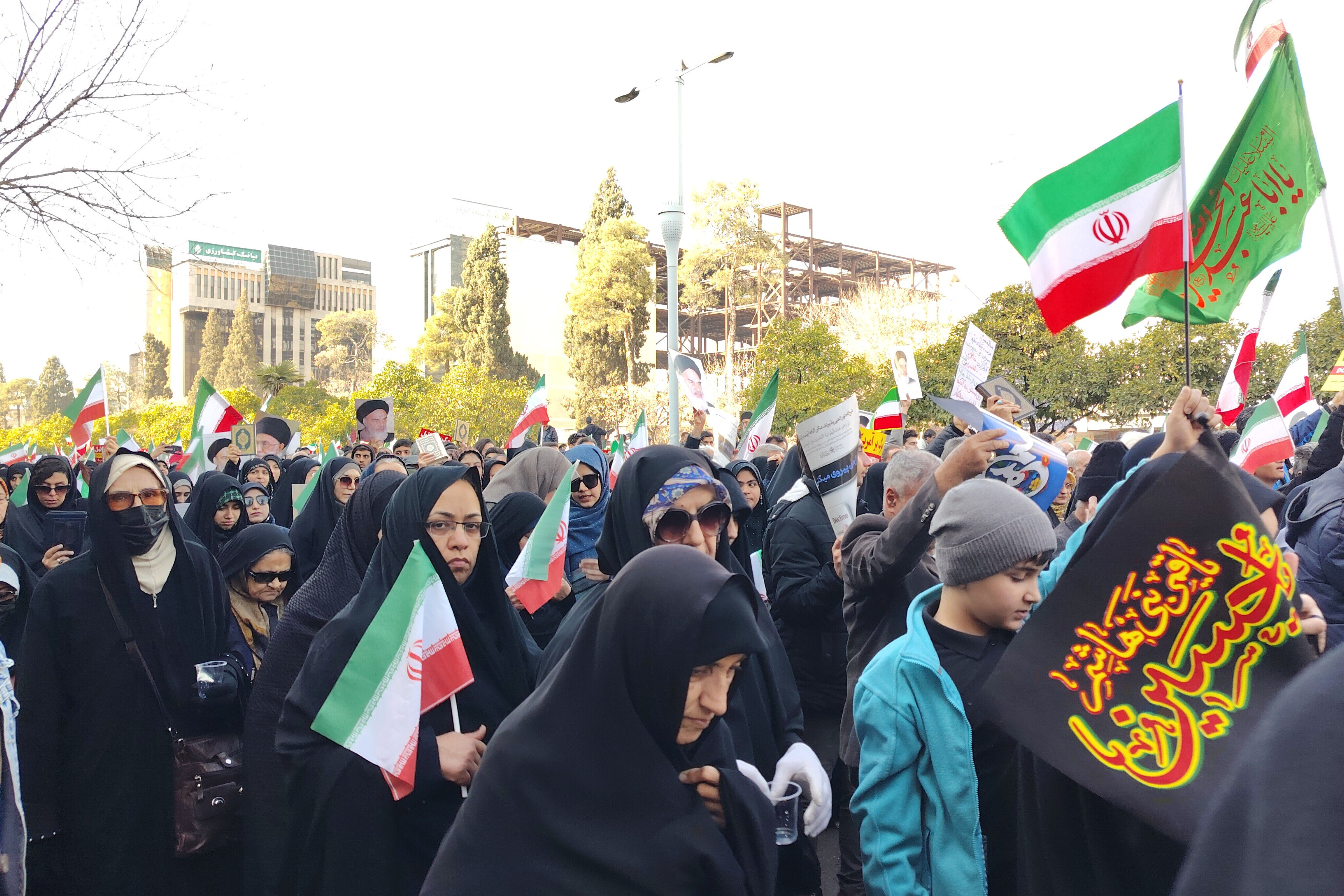 حضور پرشور شیرازی‌ها در محکومیت حوادث تروریستی اخیر