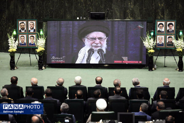 مراسم پاسداشت شهدای خدمت در مجلس