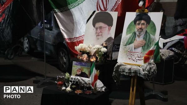 اجتماع شبانه خون‌خواهی شهادت رهبر انقلاب در چهل و ششمین شب 