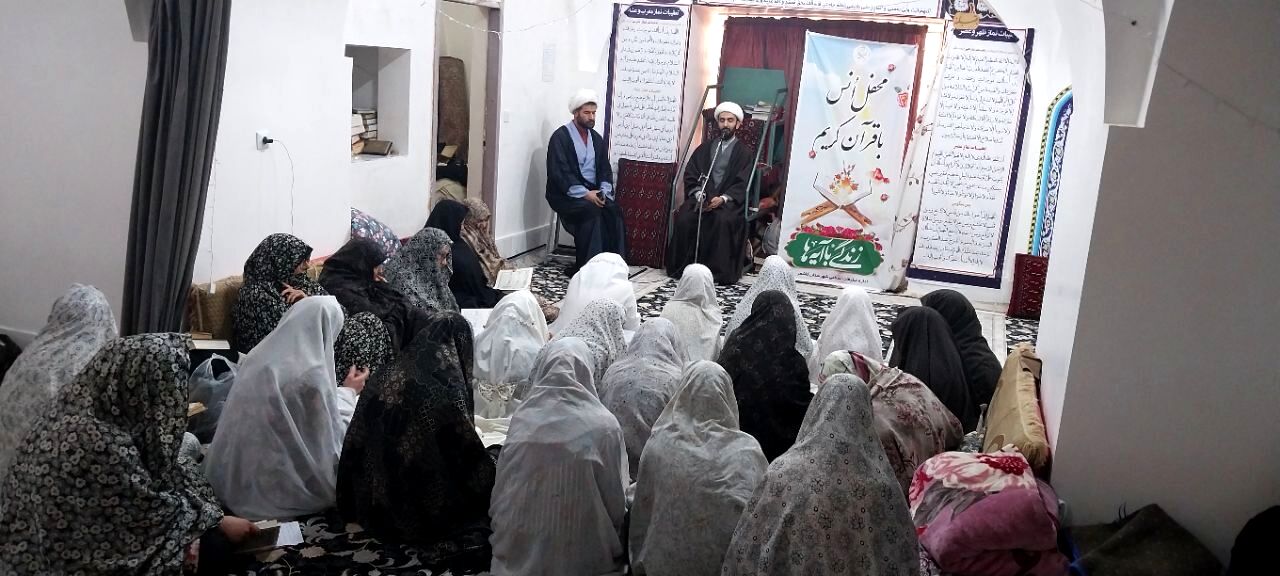 بانوان فدافن  زمزمه‌های ایمان در خلوت نورانی اعتکاف مسجد جامع