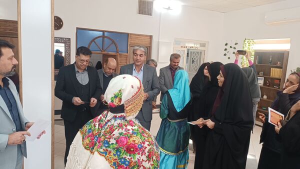 افتتاحیه کافه کتاب و سالن مطالعه در دبیرستان وکیلی۹