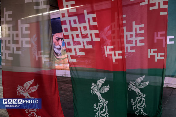 در حاشیه چهل‌وچهارمین جشنواره ملی فیلم فجر