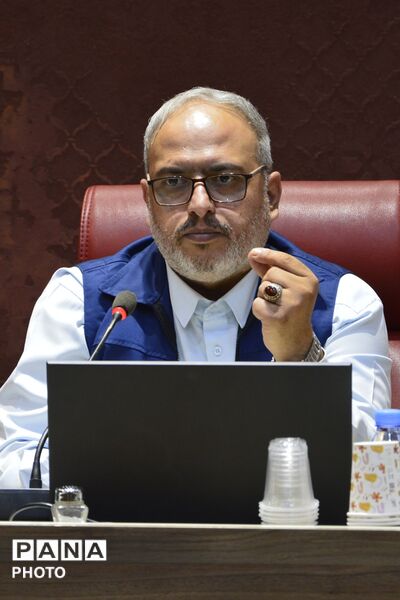نشست خبری مدیرکل آموزش و پرورش شهرستان‌های استان تهران با خبرنگاران پانا