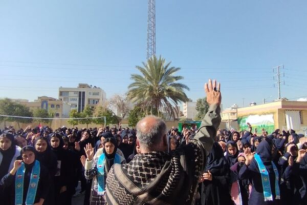 آیین استقبال از شهید گمنام در دبیرستان الزهرا 