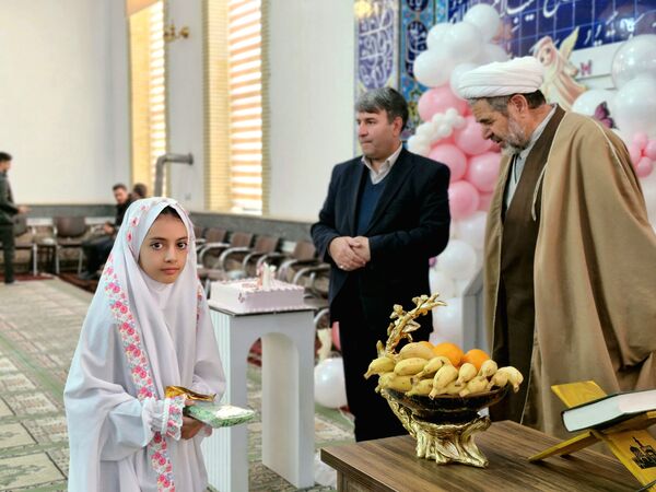 جشن عبادت کلاس سومی‌های تیکمه‌داش