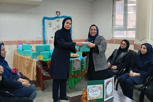 مدارس شهرستان قدس زیر چادر بانوی دو عالم در جشن ولادت حضرت زهرا(س)