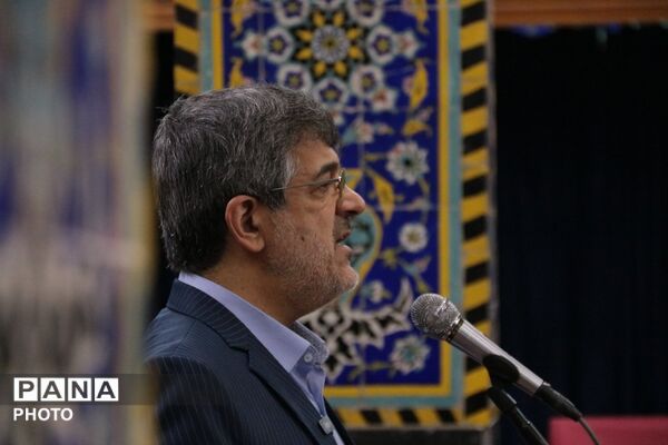 برپایی آیین بزرگداشت دولتمردان شهید در مسجد حظیره یزد 
