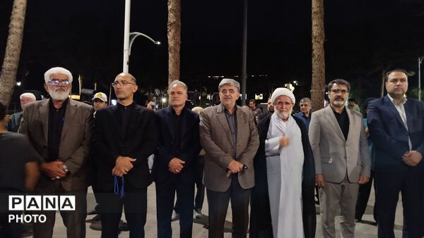 اجتماعات شبانه مردم همزمان با سالروز ورود امام رضا (ع) به نیشابور 