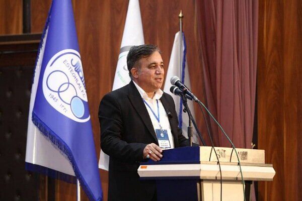 میخ ماندگاری تاجرنیا بر کرسی مدیریت استقلال 