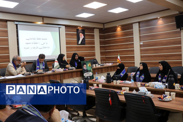 نشست کارشناسان سازمان دانش‌آموزی نواحی هفتگانه مشهد 