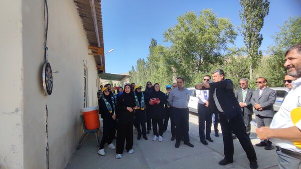 برگزاری مسابقات دارت در اردوی یک روزه مربیان پیشتاز سدبارزو شهرستان شیروان