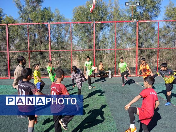 مسابقه فوتبال دوستانه در آموزشگاه شهید ابراهیم رضوی