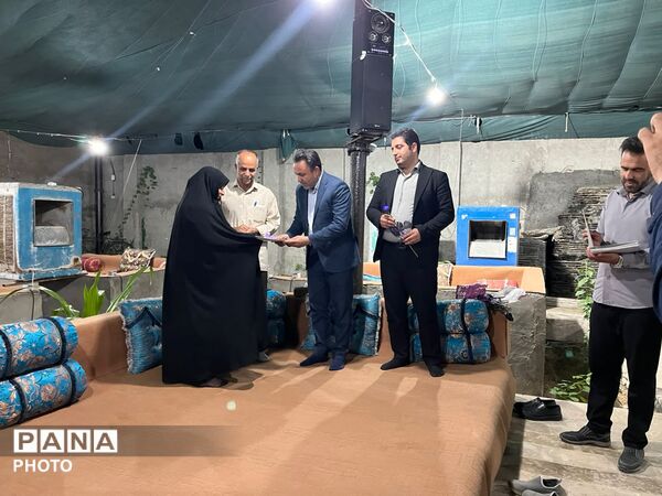 تجلیل فرماندار خاتم از اصحاب رسانه و دانش آموز خبرنگاران پانا
