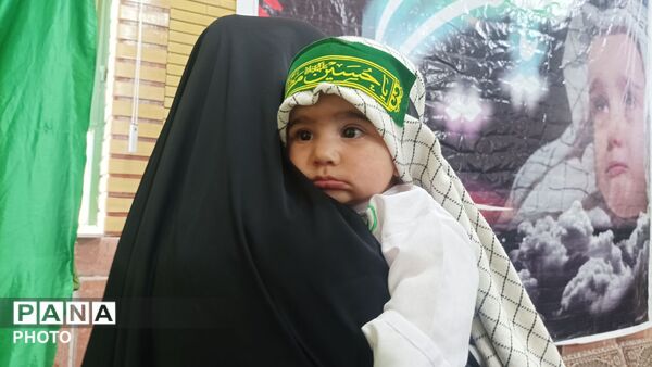 طنین لالایی مادران در همایش سراسری شیرخوارگان حسینی شهر بار