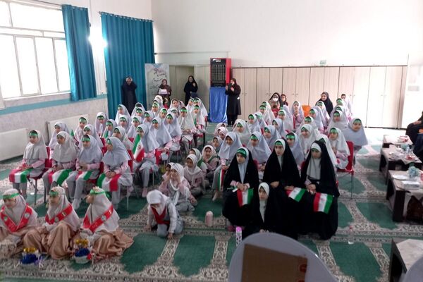 نسیم دانایی در مدرسه شهید سرافراز اسلامشهر وزیدن گرفت