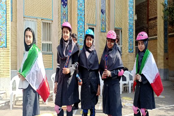  المپیاد ورزشی در دبیرستان ۱۳ آبان مشهد