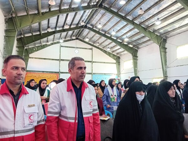 گردهمایی دختران نسل سلیمانی در دبیرستان فاطمه الزهرا(س) 