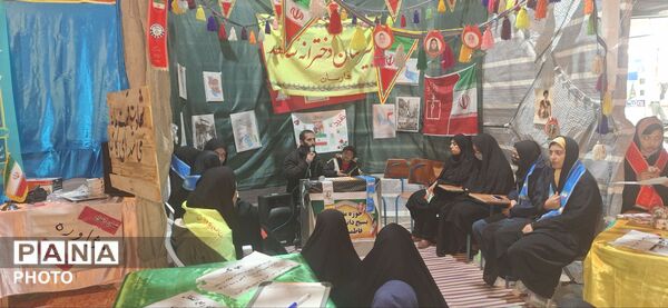 برپایی موکب سازمان دانش‌آموزی همراه با بسیج دانش‌آموزی در شهرستان فارسان