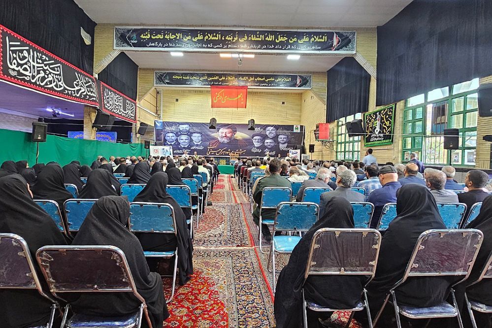 مراسم سالروز شهادت شهید بهشتی و ۷۲ یار انقلاب و چهلمین روز از شهادت رییس‌جمهور و شهدای خدمت در ورامین